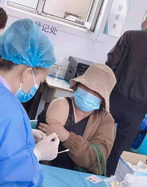 齐齐哈尔附大男科医院苗接种工作